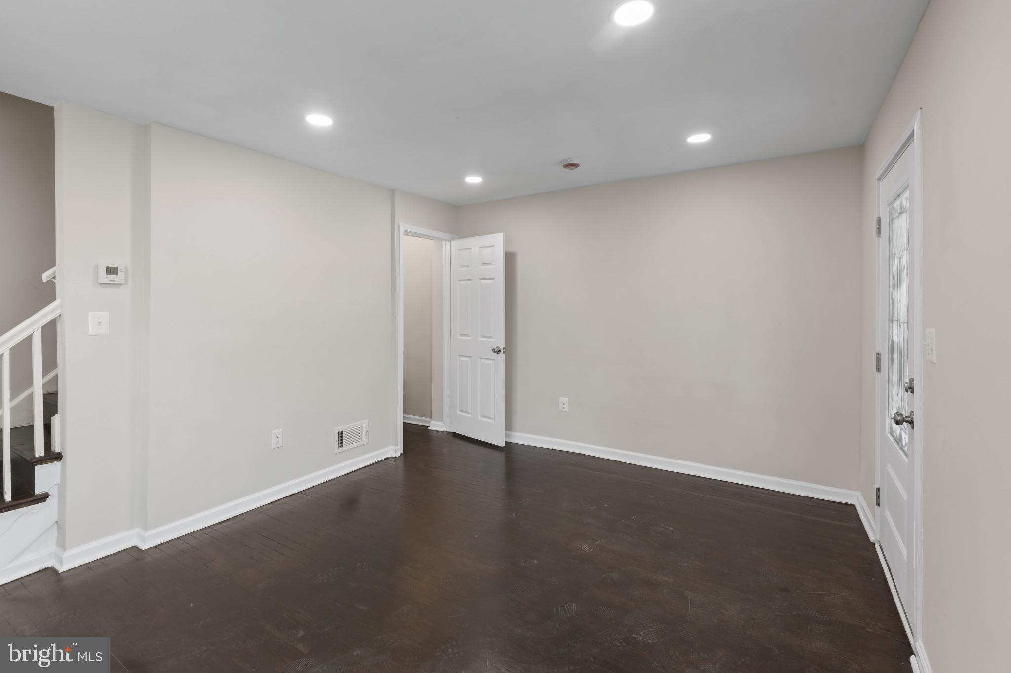 4609 East Capitol Street Southeast Washington, DC 20019 - Photo 6 of 40