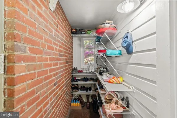$824,900 | 4001 Franconia Road, Alexandria, VA 22310