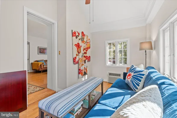 $824,900 | 4001 Franconia Road, Alexandria, VA 22310