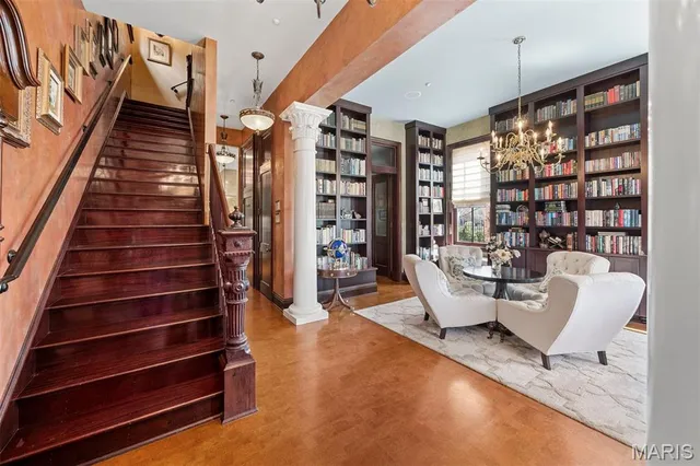 $1,550,000 | 3520 Galt House Drive, St. Charles, MO 63301