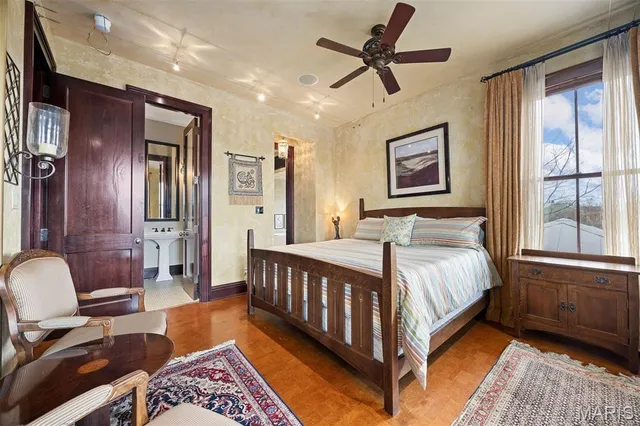 $1,550,000 | 3520 Galt House Drive, St. Charles, MO 63301