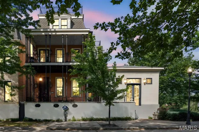 $1,550,000 | 3520 Galt House Drive, St. Charles, MO 63301