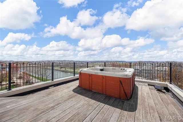 $1,550,000 | 3520 Galt House Drive, St. Charles, MO 63301