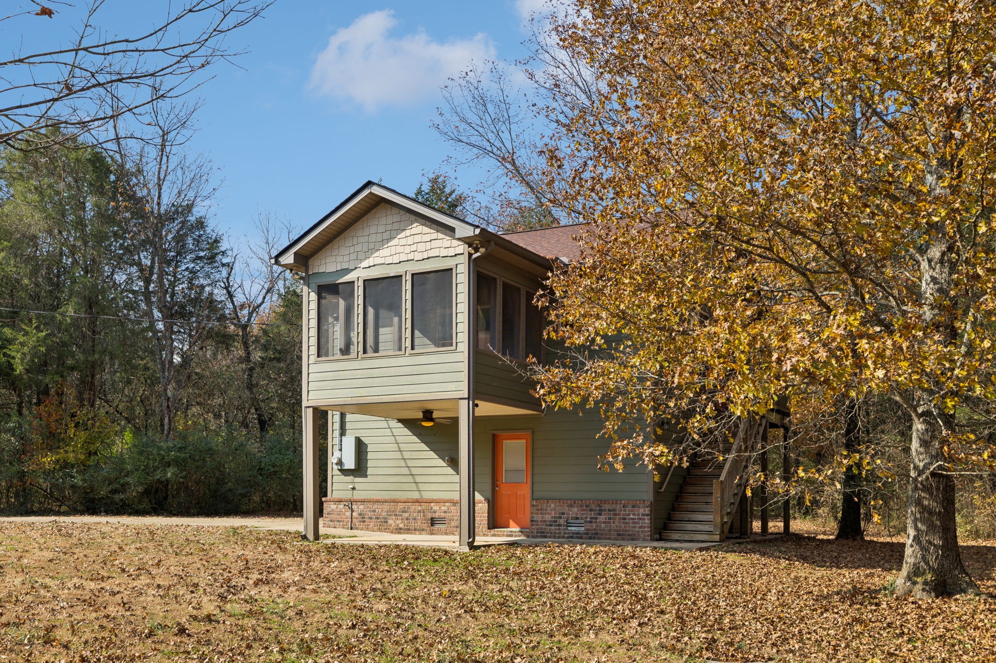 1560 River Road Chapel Hill, TN 37034 - Photo 10 of 80 a front view of a house with a yard