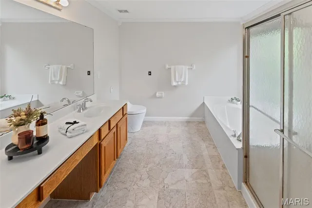 $469,500 | 1145 Stonewolf Trail, Fairview Heights, IL 62208