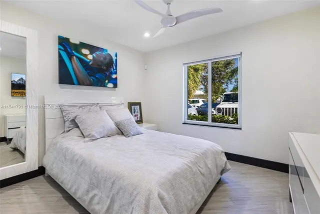 $8,500 | 517 South Riverside Drive, Pompano Beach, FL 33062