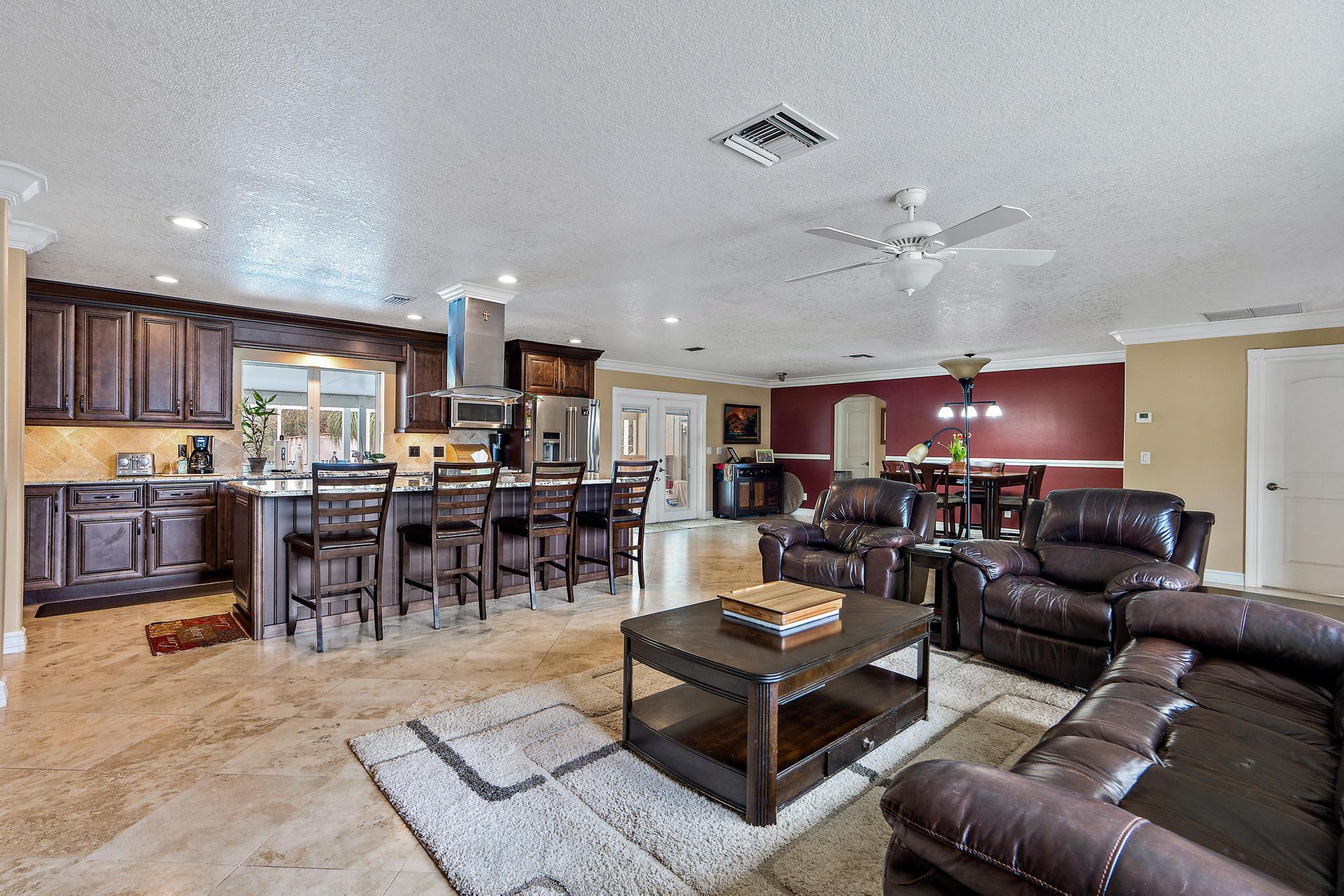 8507 Southwest 18th Avenue Stuart, FL 34997 - Photo 13 of 32 8507 SW 18th Ave-25