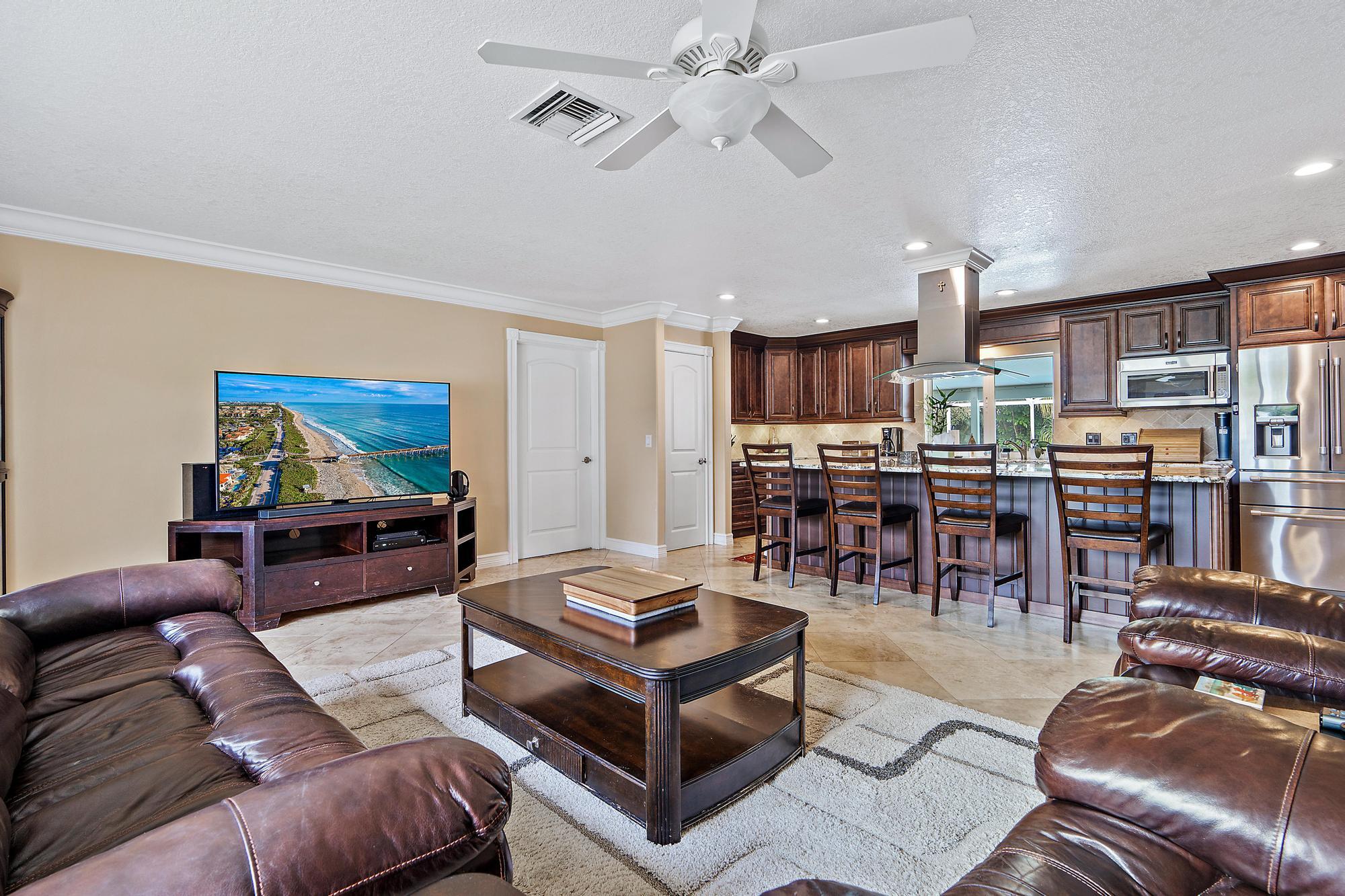 8507 Southwest 18th Avenue Stuart, FL 34997 - Photo 14 of 32 8507 SW 18th Ave-17