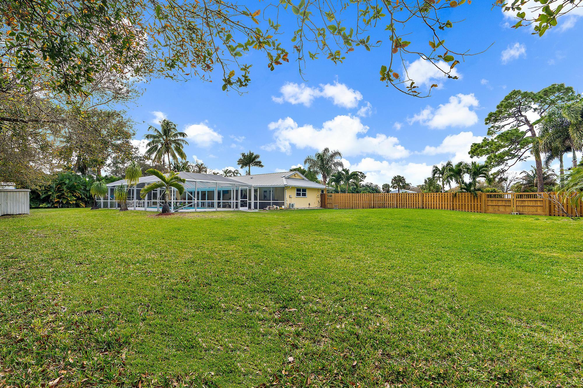 8507 Southwest 18th Avenue Stuart, FL 34997 - Photo 29 of 32 8507 SW 18th Ave-30