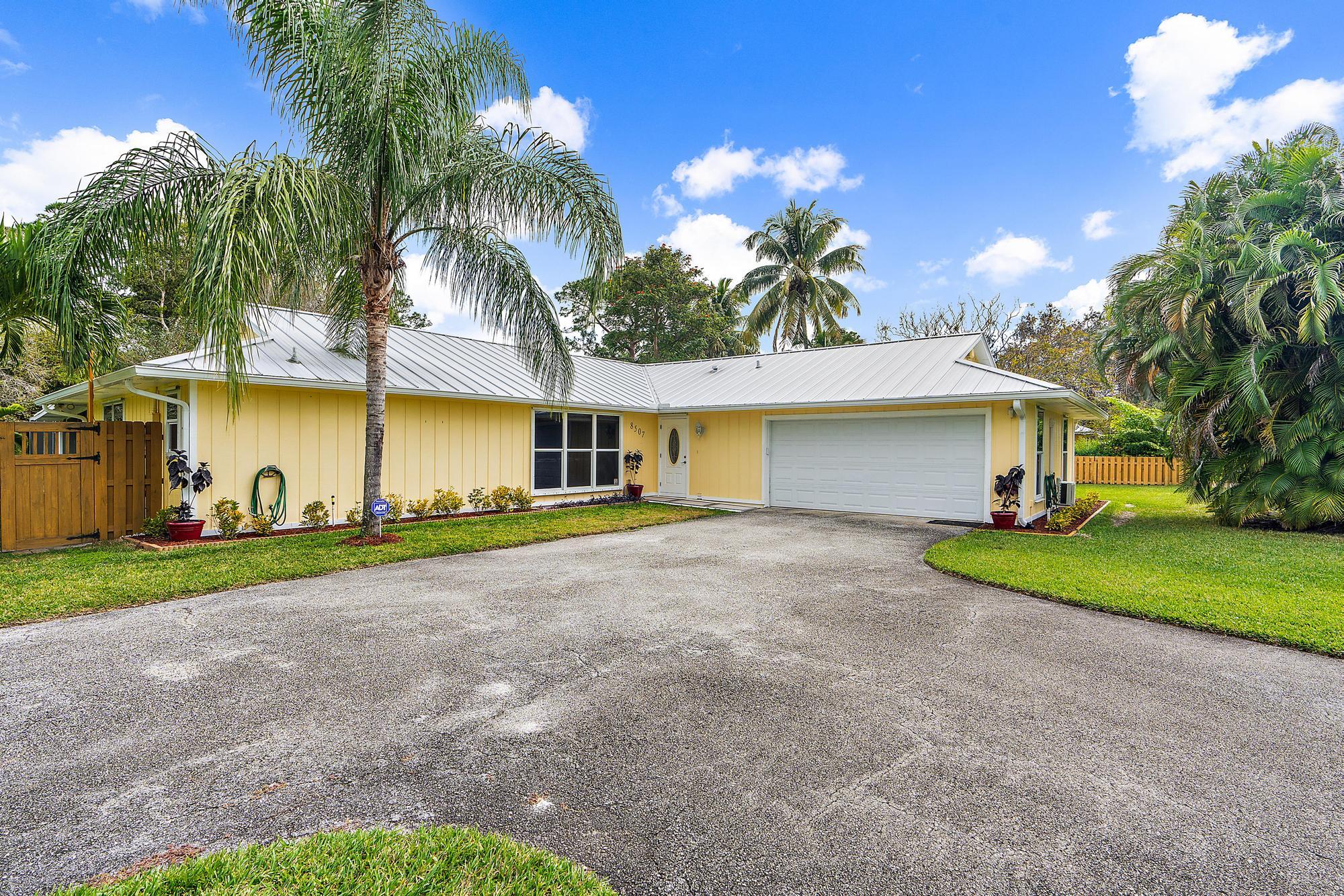 8507 Southwest 18th Avenue Stuart, FL 34997 - Photo 30 of 32 8507 SW 18th Ave-32