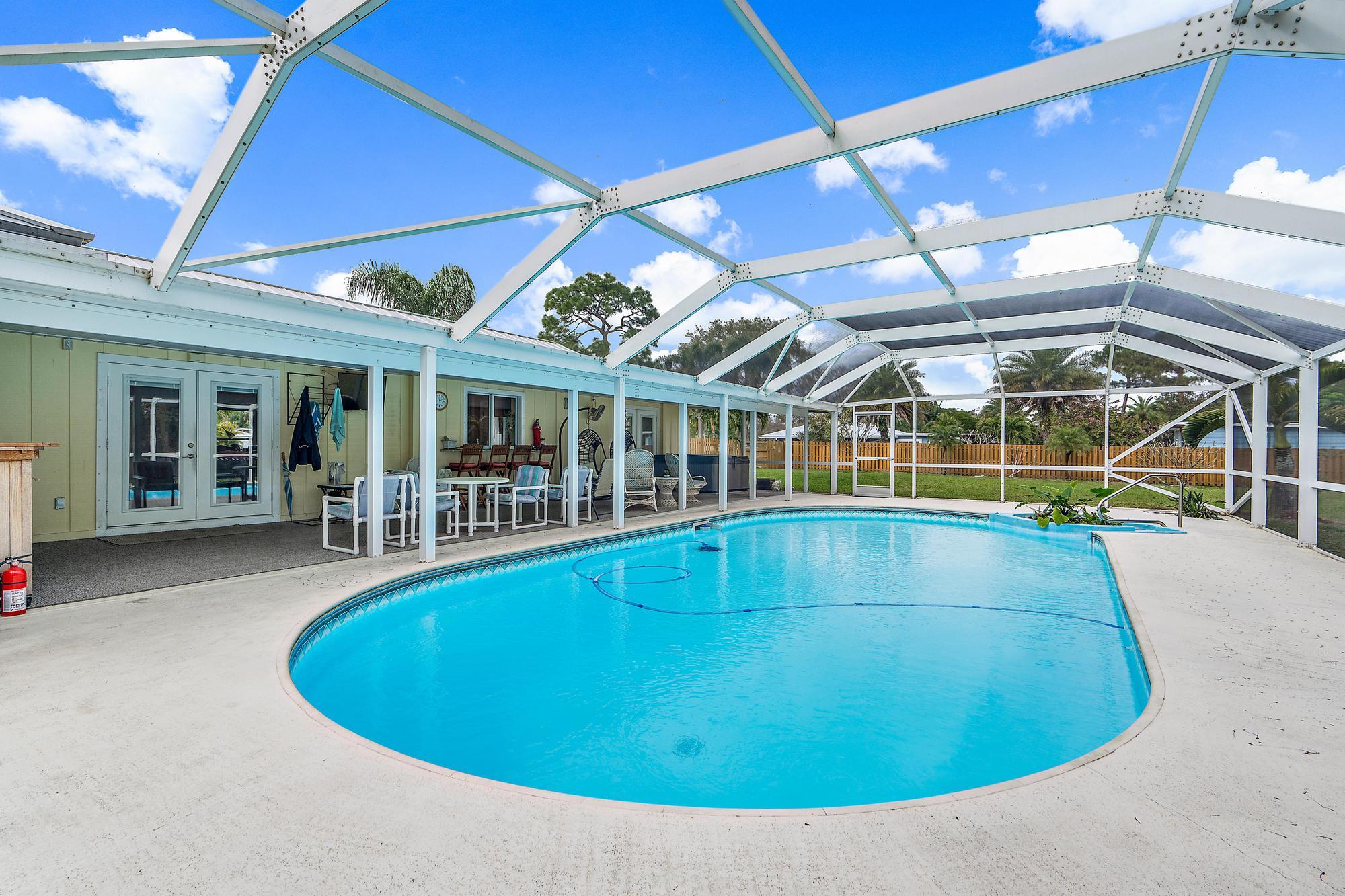 8507 Southwest 18th Avenue Stuart, FL 34997 - Photo 4 of 32 8507 SW 18th Ave-28