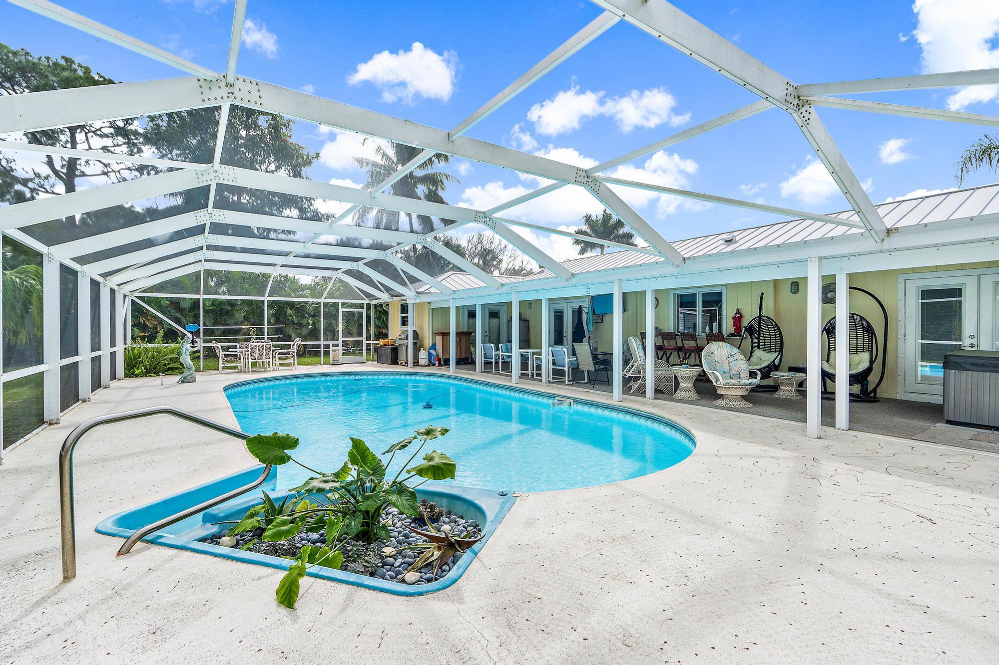 8507 Southwest 18th Avenue Stuart, FL 34997 - Photo 6 of 32 8507 SW 18th Ave-29