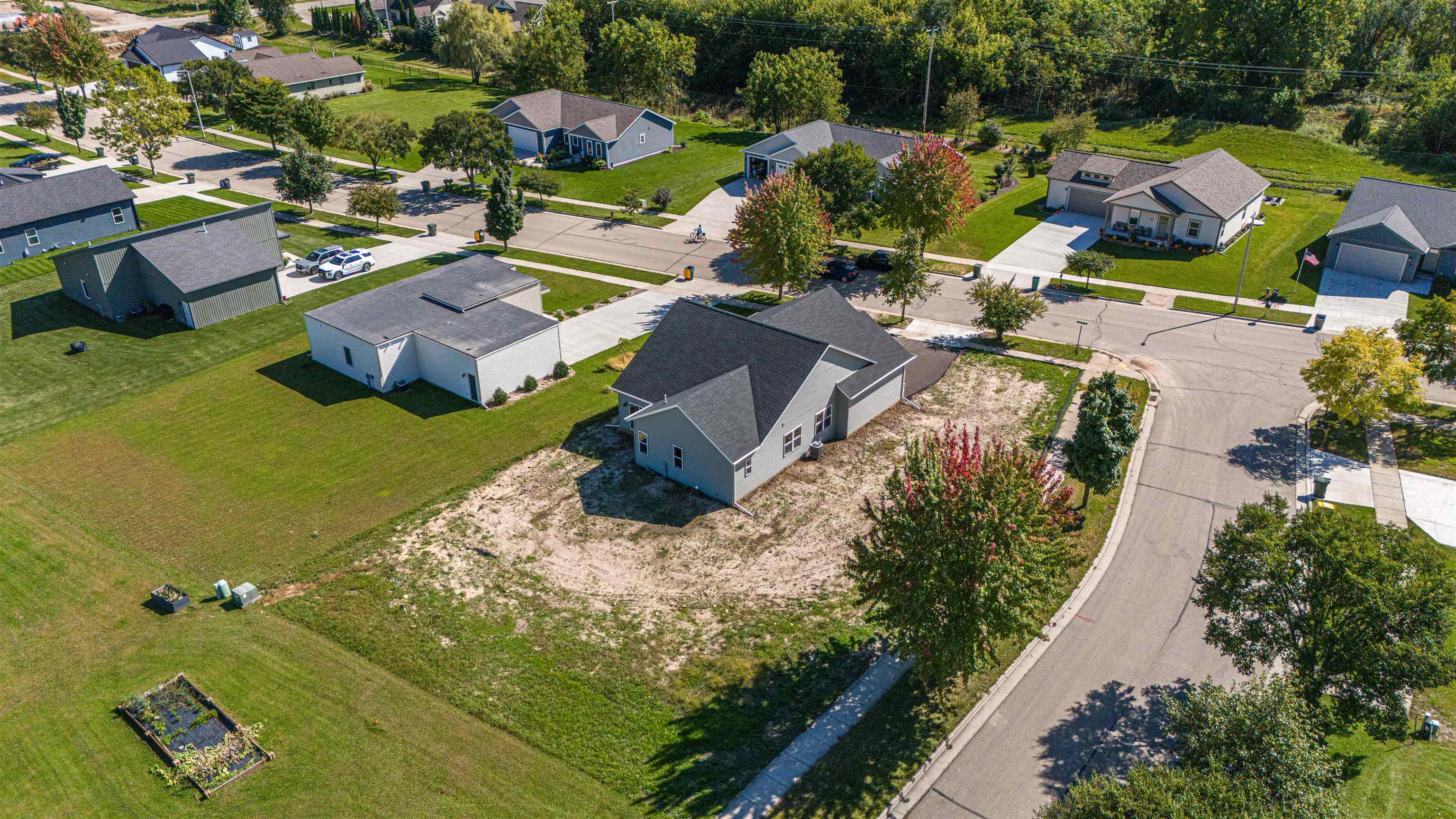 336 Sandmar Drive Ripon, WI 54971 - Photo 5 of 40 Gallery Image 5