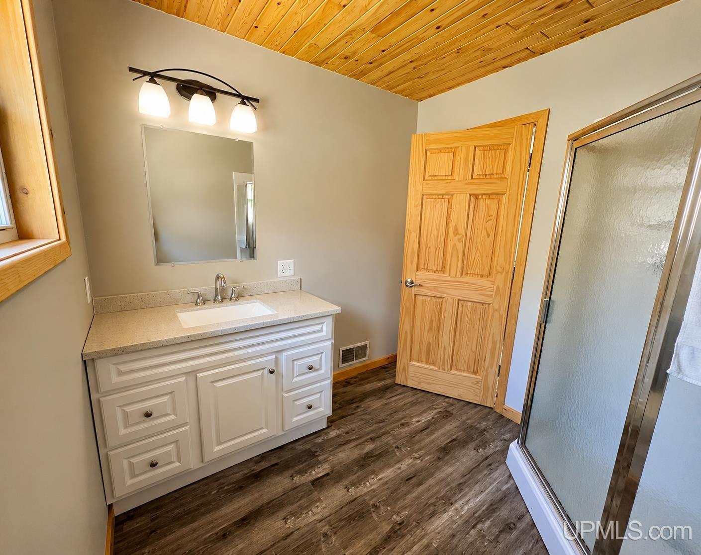 5738 North Simmons Road Hessel, MI 49745 - Photo 14 of 28