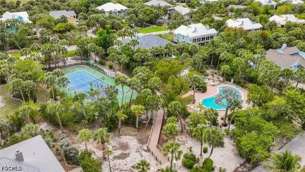 $795,000 | 5304 Ladyfinger Lake Road, Sanibel, FL 33957