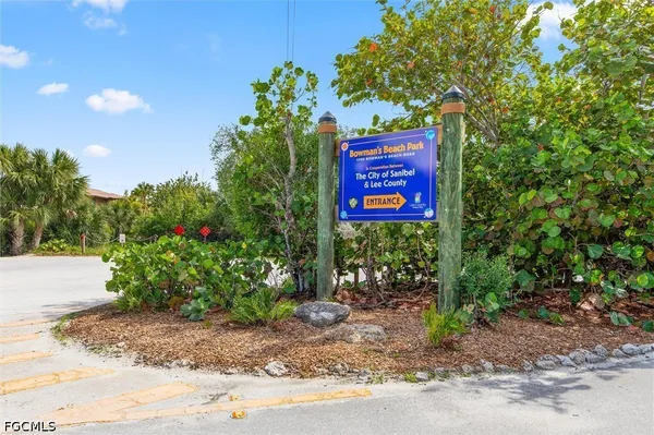 $795,000 | 5304 Ladyfinger Lake Road, Sanibel, FL 33957