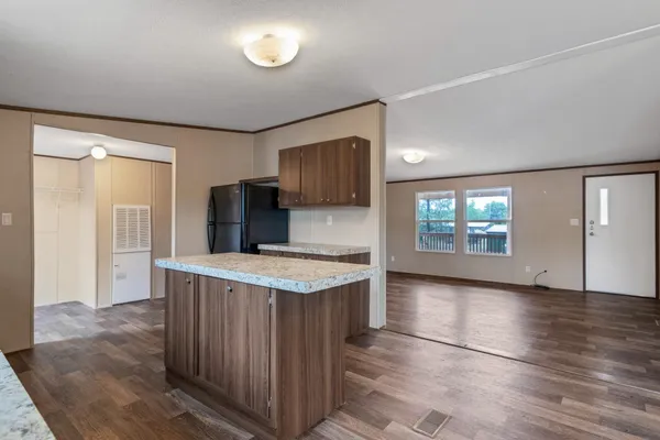 $1,650 | 104 East Castleshoals Drive, Granite Shoals, TX 78654