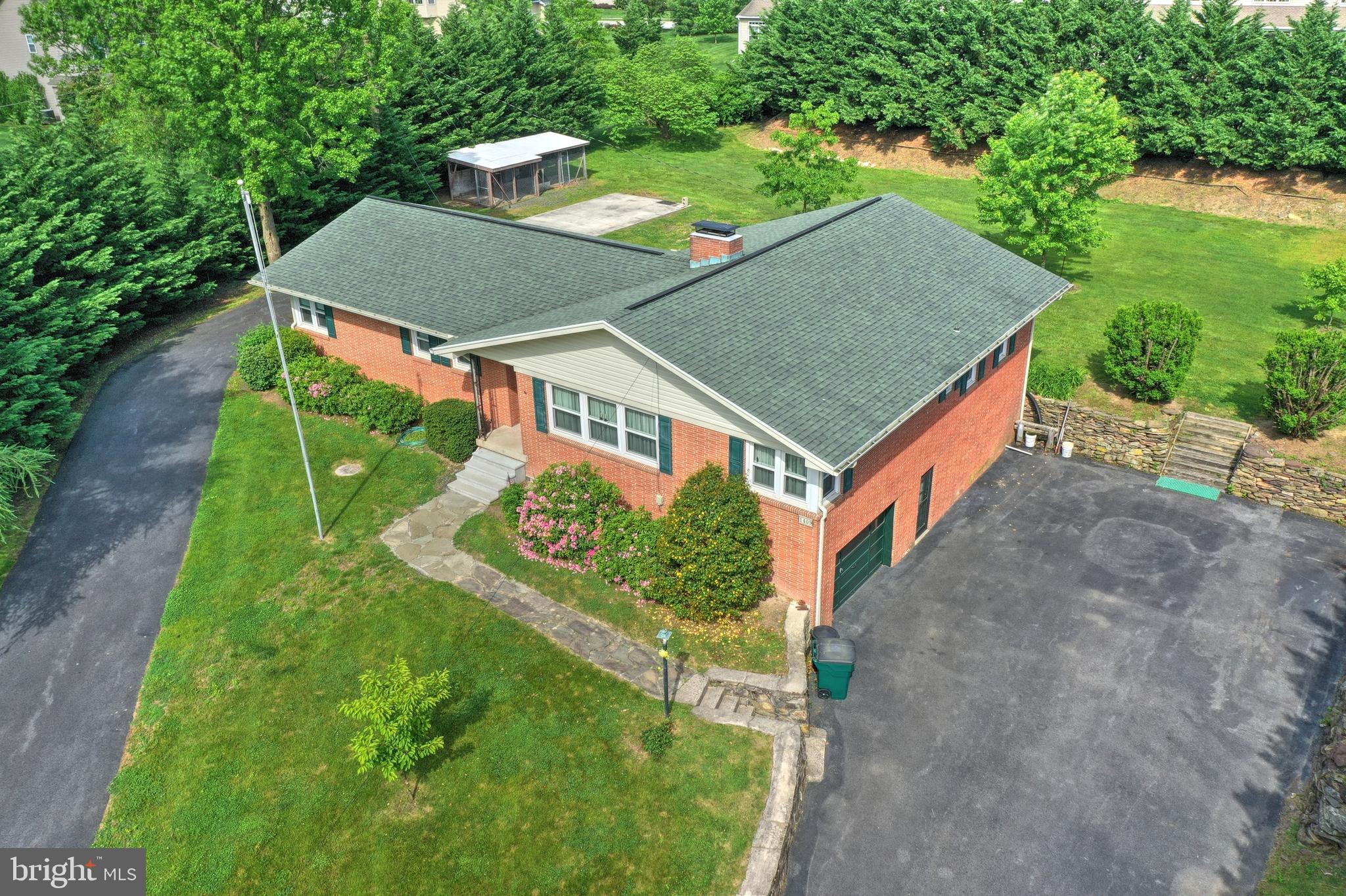 1409 Herrs Ridge Road Gettysburg, PA 17325 - Photo 4 of 76 Gallery Image 4