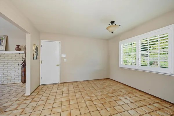 $1,450,000 | 4320 Roblar Road, Petaluma, CA 94952