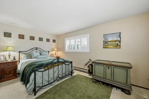 $1,450,000 | 4320 Roblar Road, Petaluma, CA 94952
