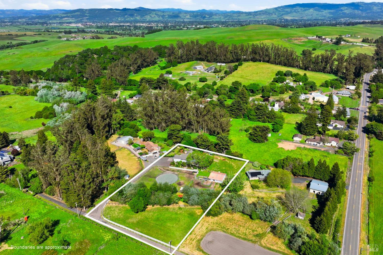 4320 Roblar Road Petaluma, CA 94952 - Photo 55 of 55 Approximate boundary lines