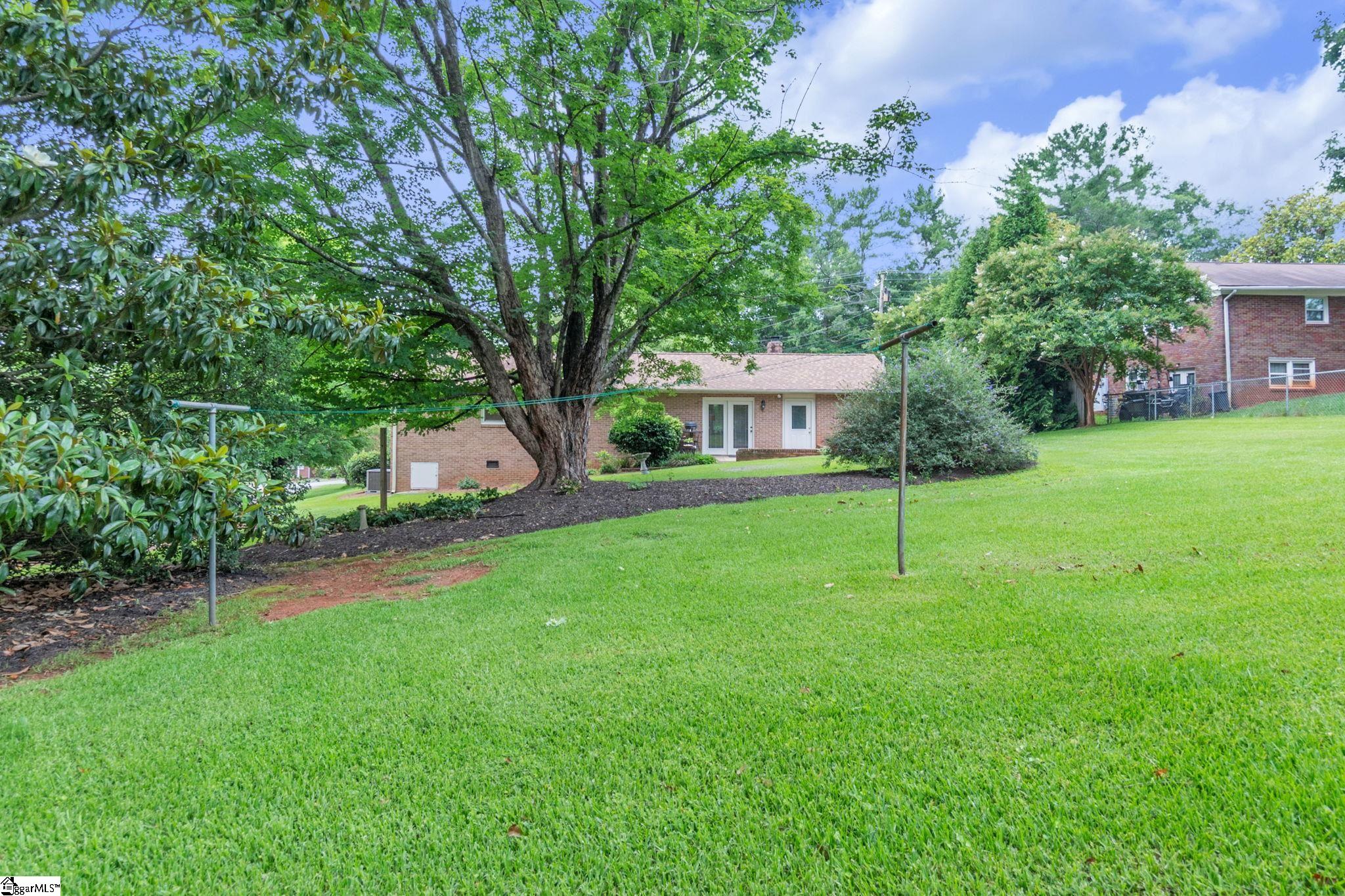 200 Rampey Street Easley, SC 29640 - Photo 4 of 41