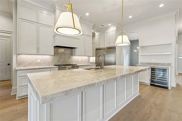 $1,649,000 | 330 Aurora Avenue, Metairie, LA 70005