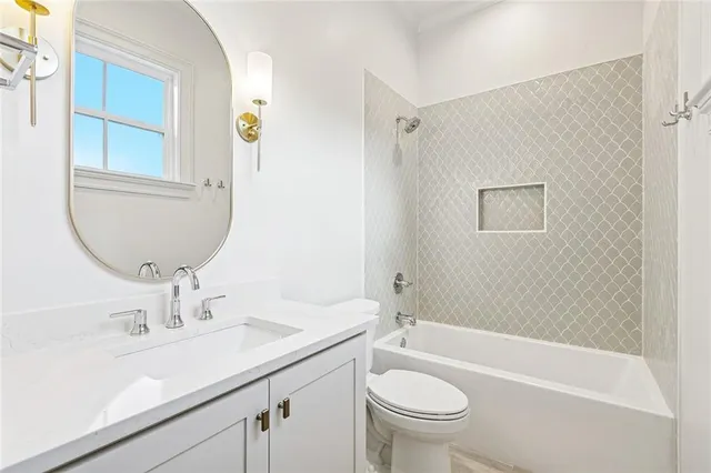 $1,649,000 | 330 Aurora Avenue, Metairie, LA 70005