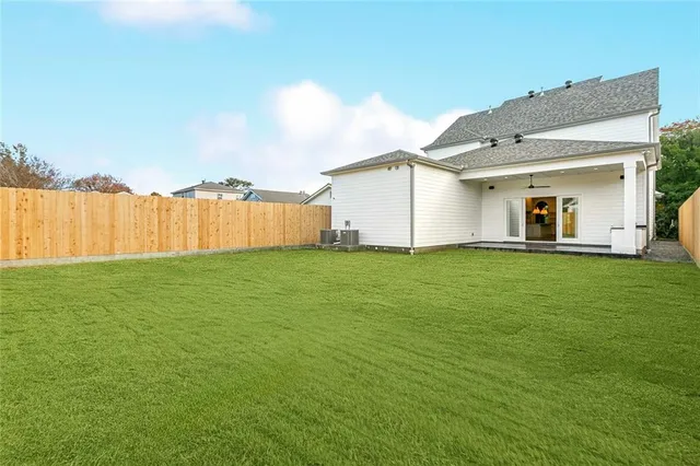 $1,649,000 | 330 Aurora Avenue, Metairie, LA 70005