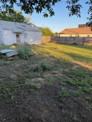 $75,000 | 710 Bradford Street, Memphis, TX 79245