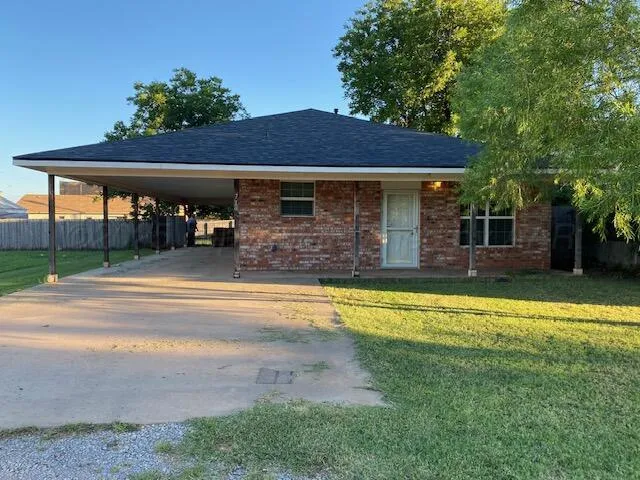 $75,000 | 710 Bradford Street, Memphis, TX 79245