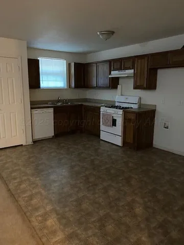 $75,000 | 710 Bradford Street, Memphis, TX 79245