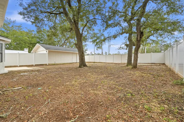 $2,950 | 120 Dyer Street, Niceville, FL 32578