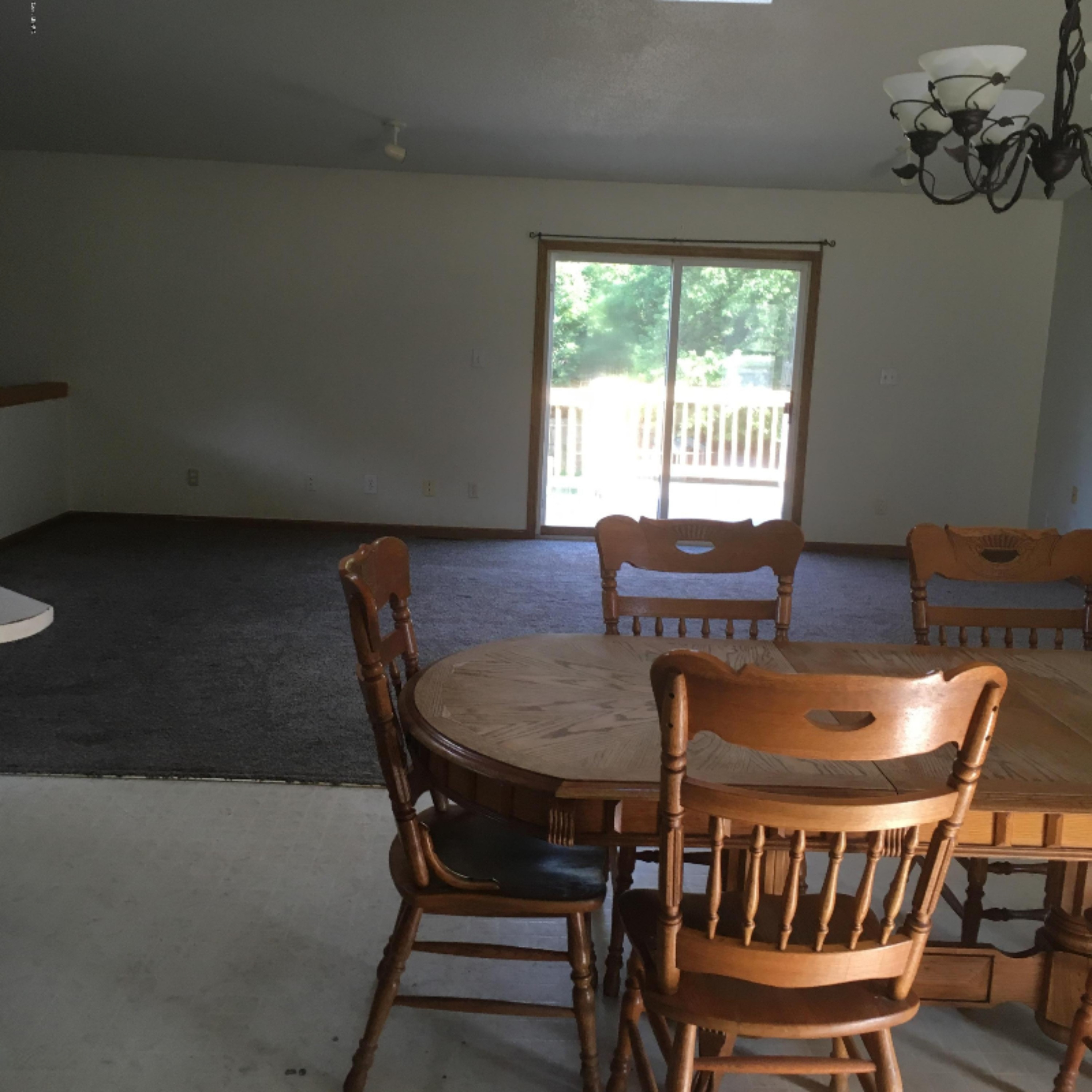 3392 Riverside Road Benton Harbor, MI 49022 - Photo 4 of 15 19B9625C-443F-4817-BC6F-F3A333C2FA3E