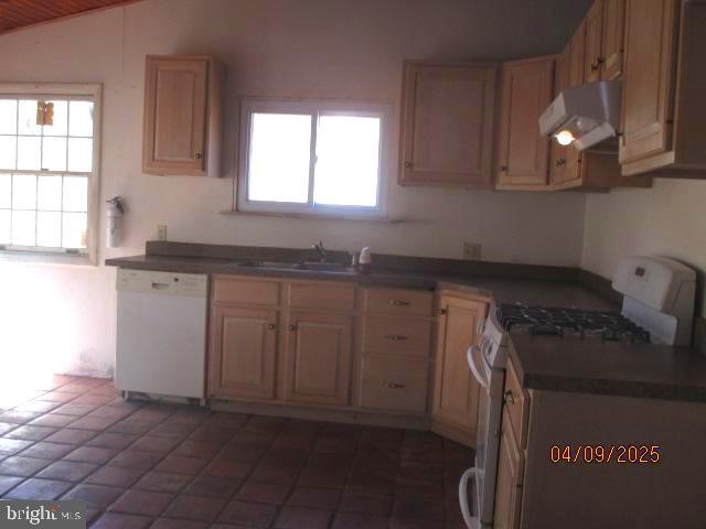 448 Bulltown Road Elverson, PA 19520 - Photo 5 of 9 Gallery Image 5