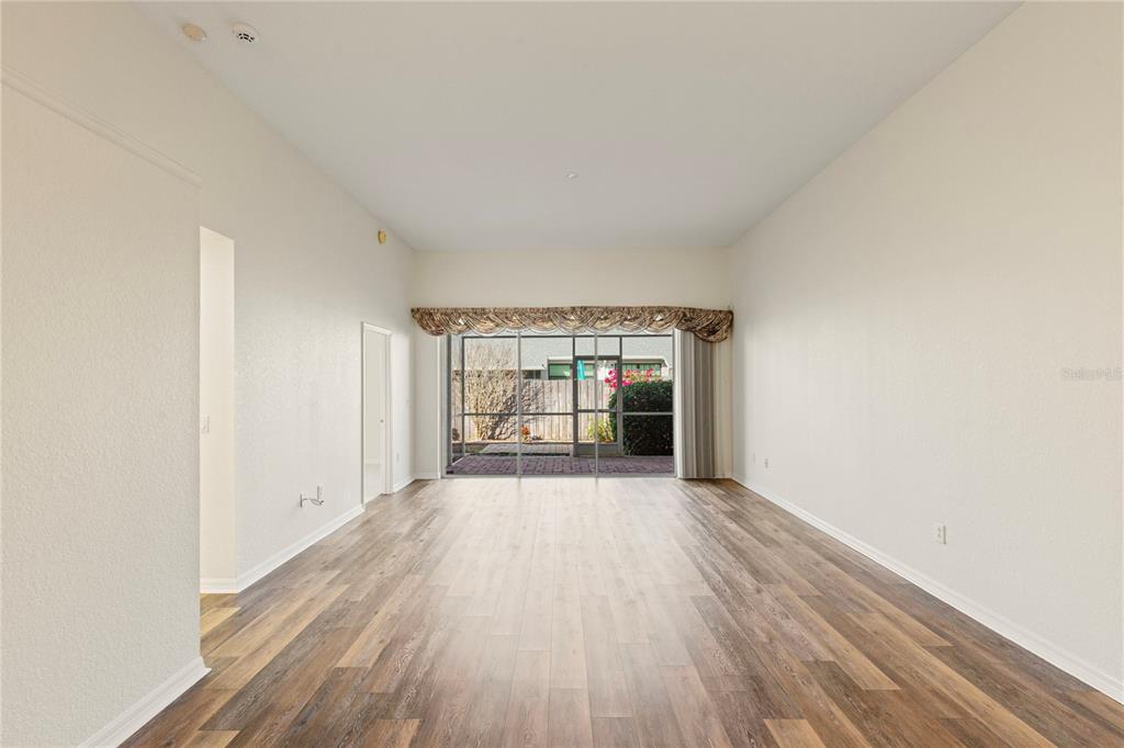 2142 Andrews Court Dunedin, FL 34698 - Photo 3 of 38