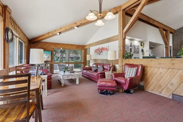 $299,000 | 3108 Creekview Drive, Unit 7, Middleton, WI 53562