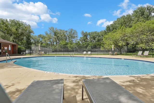 $299,000 | 3108 Creekview Drive, Unit 7, Middleton, WI 53562