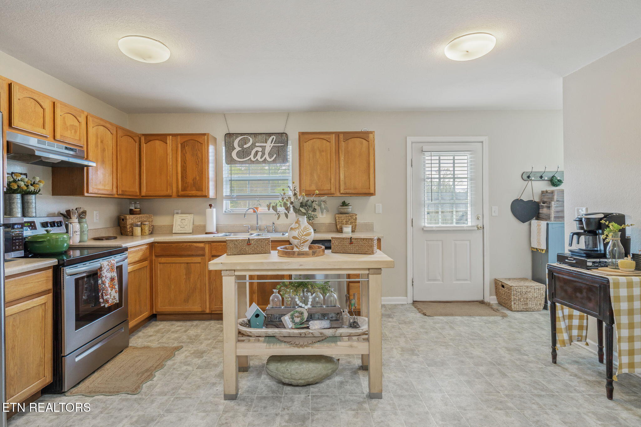 775 Butter And Egg Road Jacksboro, TN 37757 - Photo 13 of 30 15-web-or-mls-775 Butter And Egg Road-16