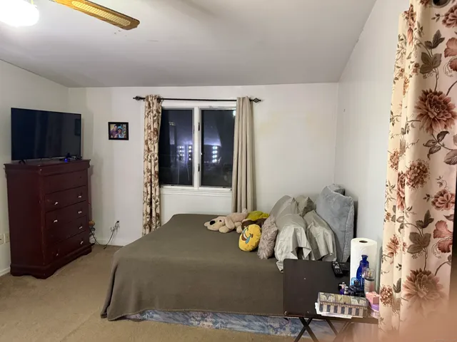 $460,000 | 360 Vincellette Street, Bridgeport, CT 06606