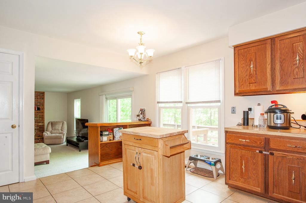 7010 Maple Tree Lane Springfield, VA 22152 - Photo 13 of 29 Kitchen
