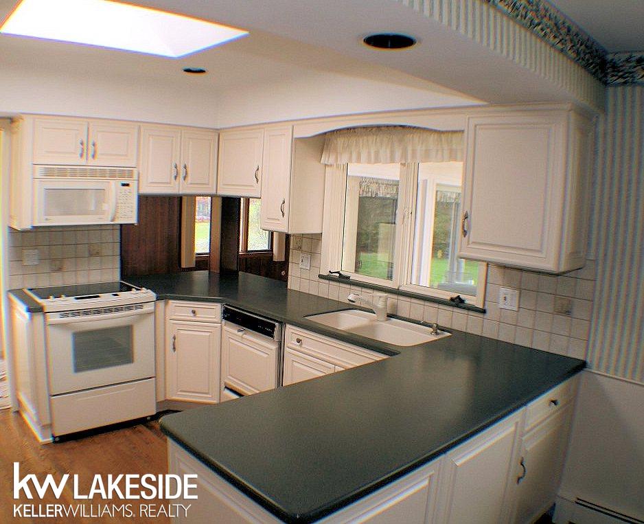 6106 Deguise Court Rochester Hills, MI 48306 - Photo 8 of 54