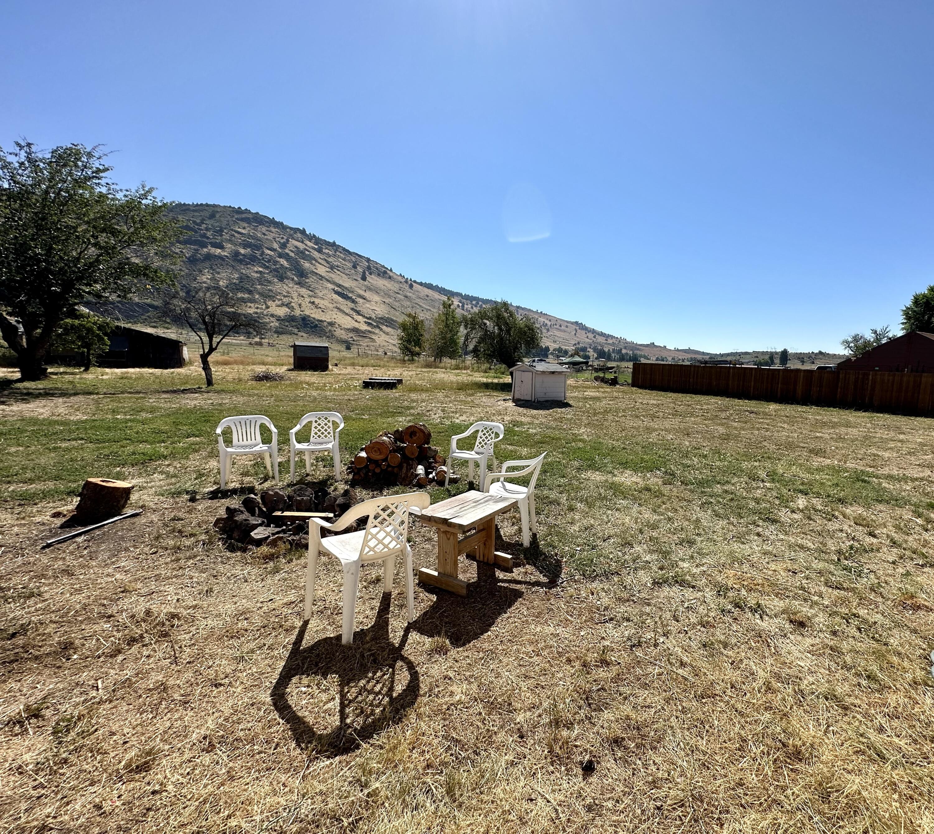 5825 Wocus Road Klamath Falls, OR 97601 - Photo 11 of 43 D79E701E-D8EE-415C-B4EA-893D2C137723