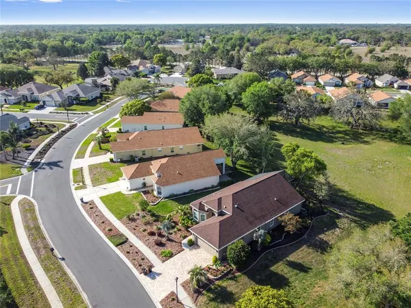 $348,900 | 70 Center Oak Circle, Spring Hill, FL 34609