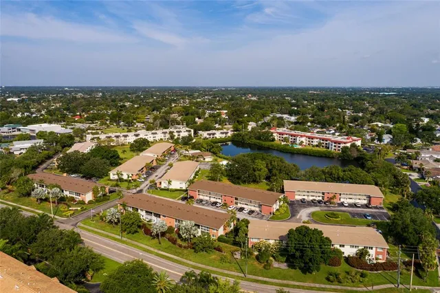 $117,000 | 4580 Overlook Drive Northeast, Unit 190, St. Petersburg, FL 33703