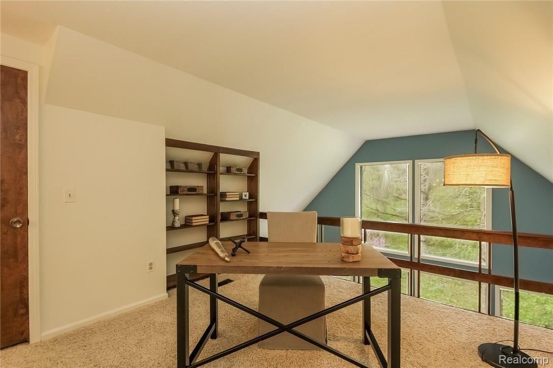 5650 Warren Road Ann Arbor, MI 48105 - Photo 40 of 70 041-Office-2737494-medium.jpg