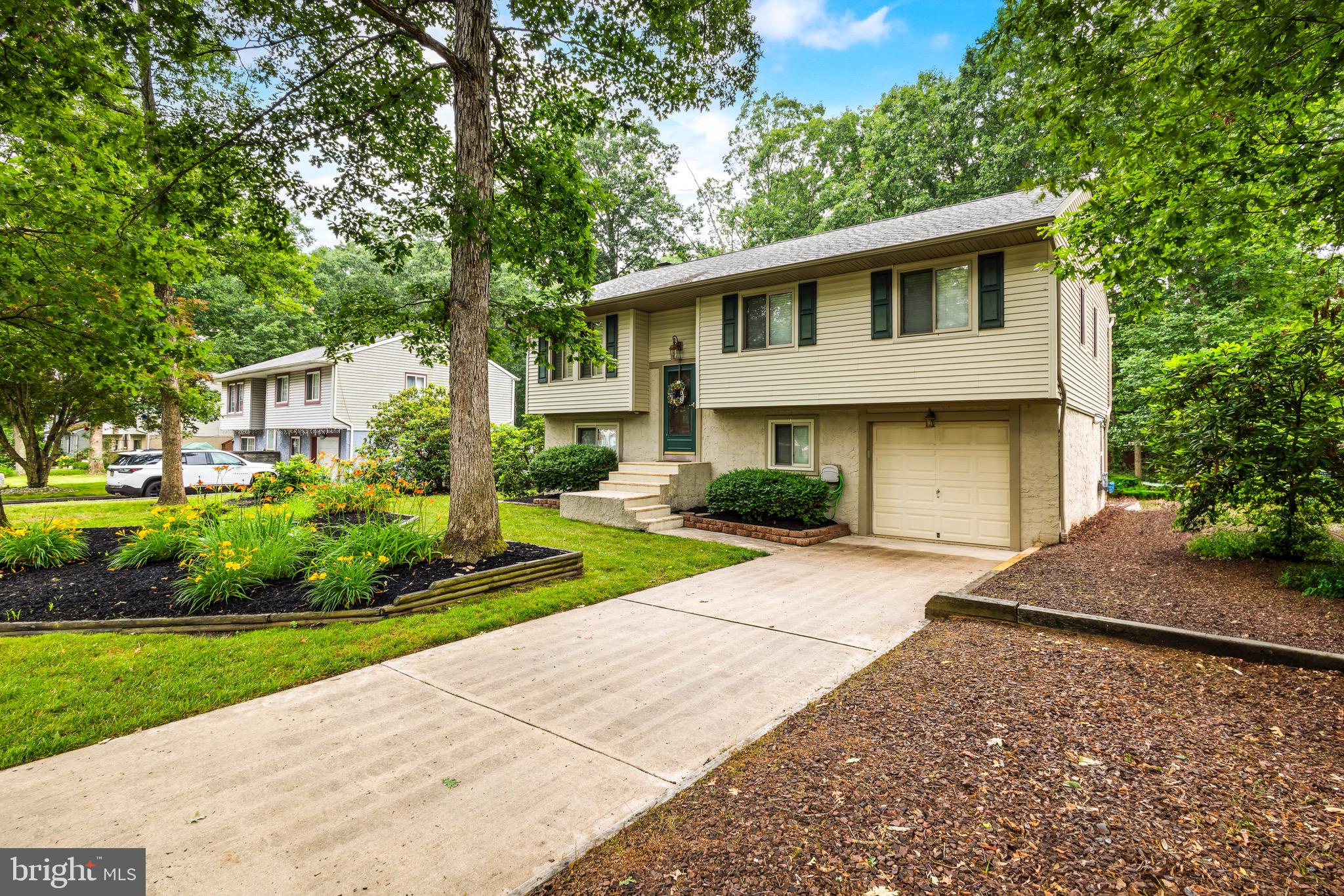 1204 Iris Avenue Williamstown, NJ 08094 - Photo 17 of 20