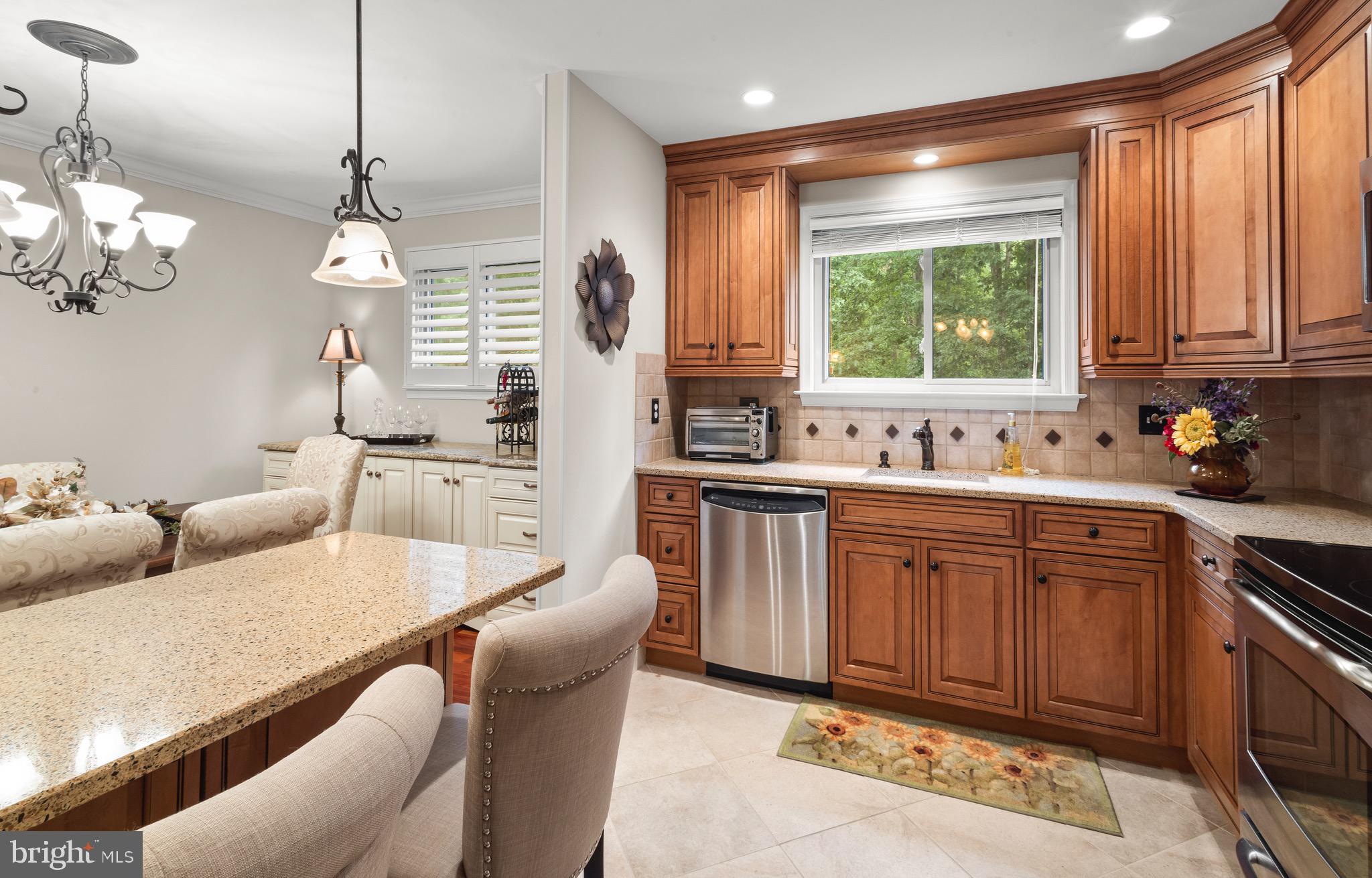 1204 Iris Avenue Williamstown, NJ 08094 - Photo 5 of 20