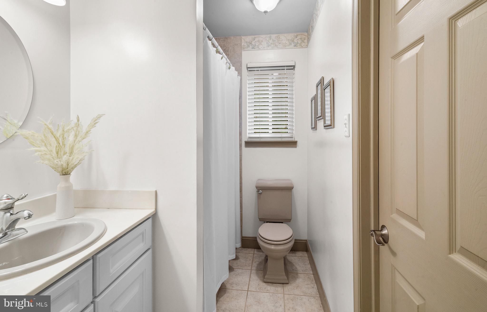 1204 Iris Avenue Williamstown, NJ 08094 - Photo 10 of 20