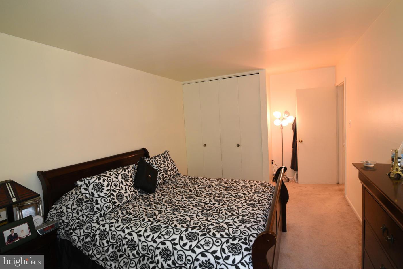 1520 Northgate Square, Unit 11B Reston, VA 20190 - Photo 15 of 29 Bedroom (Master)